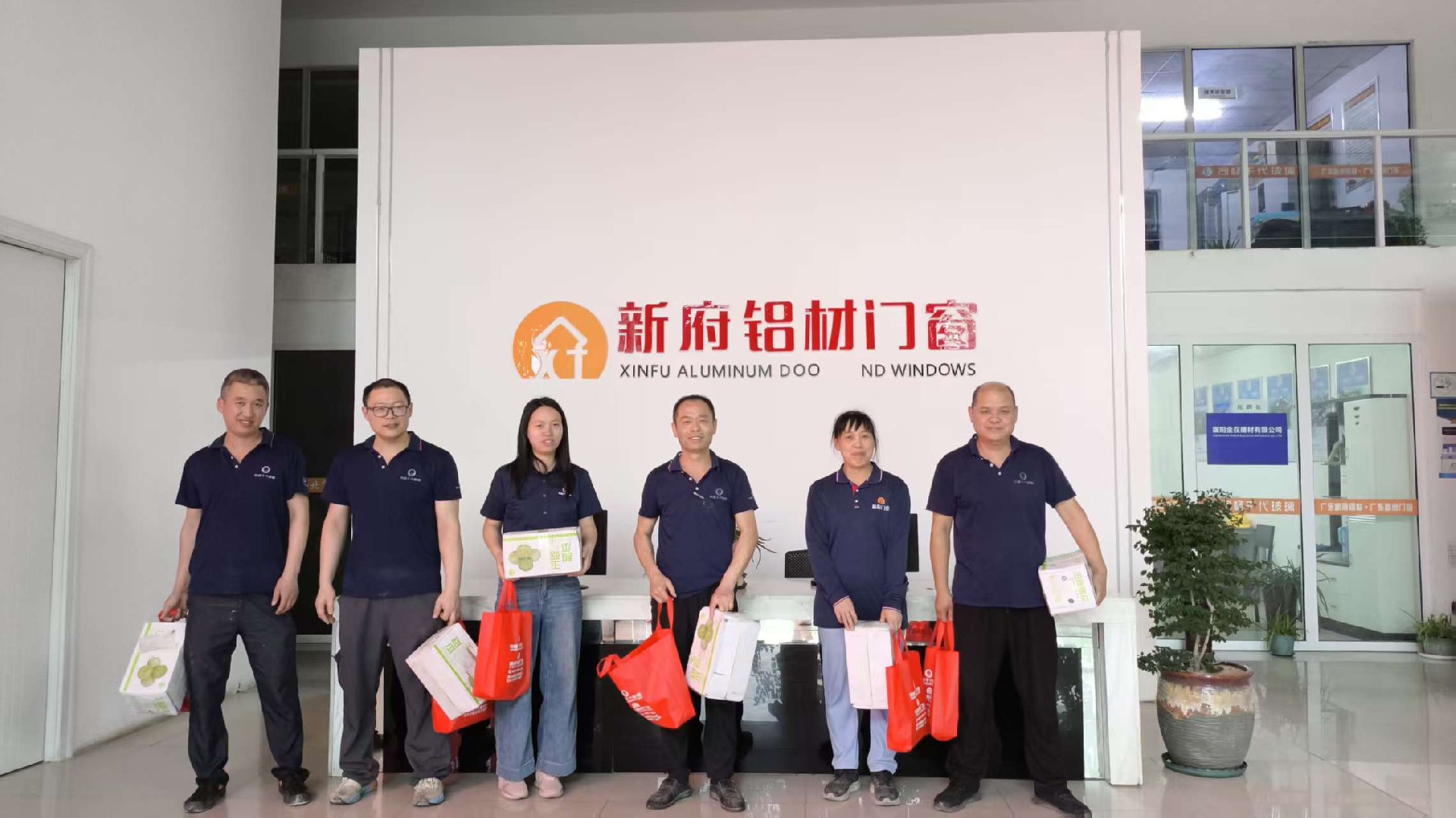 eb8e174aac8db92efd07cbd50311787d.jpg